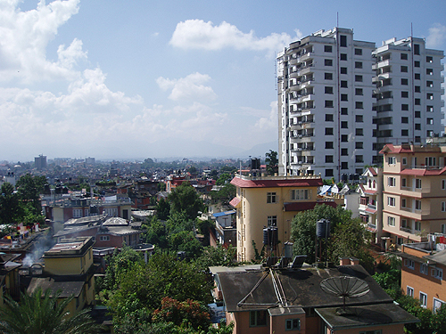 ここ数年高層建築物があちこちに建てられていますが、その耐震性はいかに？