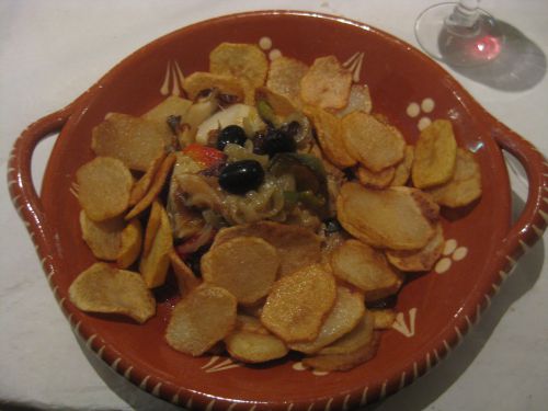 メインディッシュ−鱈のソテーとフライドポテト