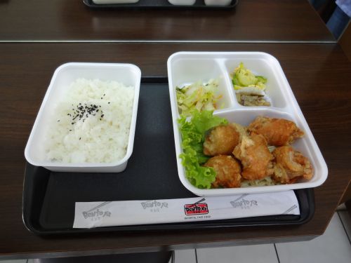 「Bentoya弁当屋」の空揚げ弁当