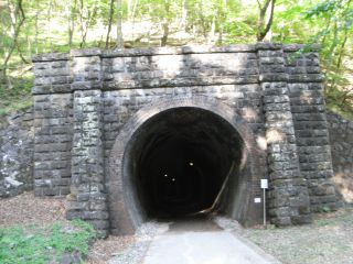 ６号トンネル