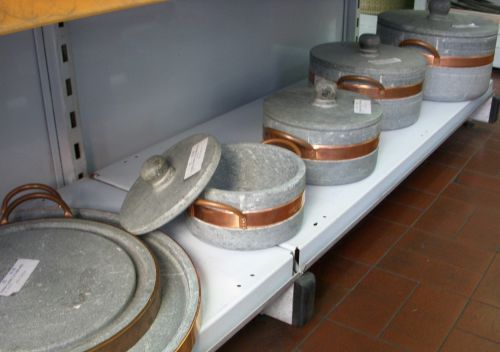 ミナスジェライス州特産のぺドラサボンを使った石鍋