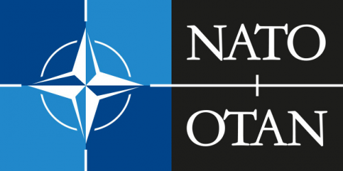NATOとOTANの文字が入った北大西洋条約機構のシール