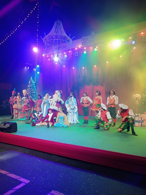 「オ・ムンド・ド・シルコＳＰ（Ｏ Ｍｕｎｄｏ ｄｏ Ｃｉｒｃｏ ＳＰ）」でのクリスマス特別公演「Ａ Ｍａｇｉａ ｄｏ Ｎａｔａｌ（クリスマスの魔法）」