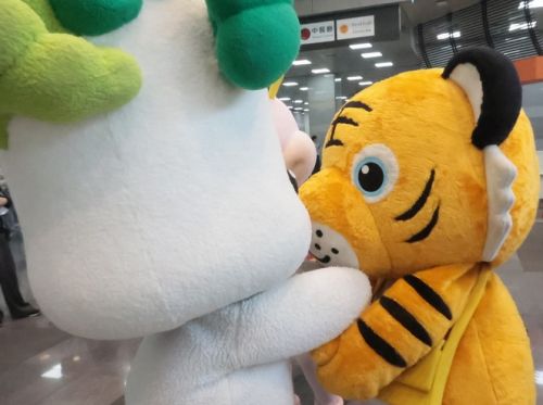 台湾のゆるキャラ同士も「邂逅」