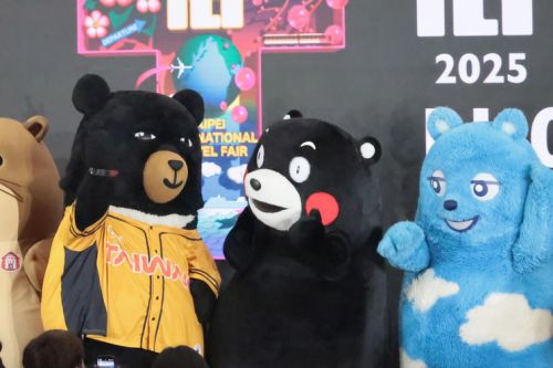 ２０２５年版今年の漢字を象徴するゆるキャラたち